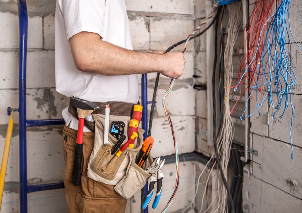 Electrical Outlet Installation and Repair